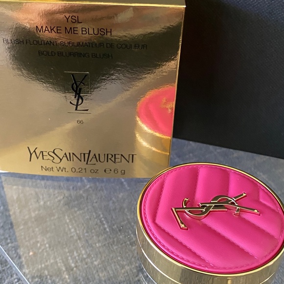 YSL Make Me Blush Bold Blurring Blush - Picture 3 of 5